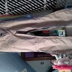 Mauries tan pants